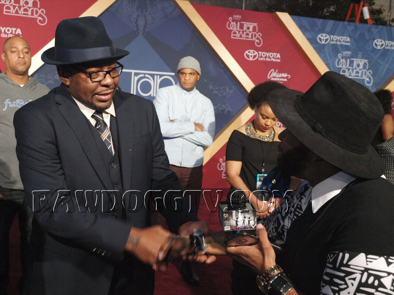 soul-train-music-awards-2016-photos-air-date-nov-27th-bet-centric-pr-mobilewire-305-490-2182-17