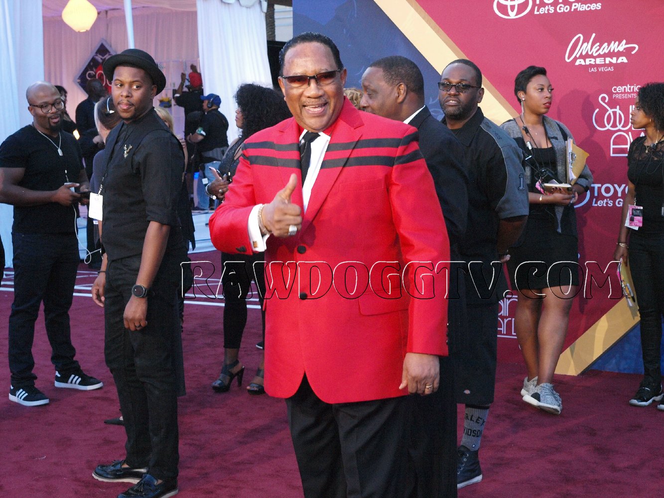 soul-train-music-awards-2016-photos-air-date-nov-27th-bet-centric-pr-mobilewire-305-490-2182-5